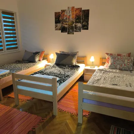 Vukovic, * Majdanpek